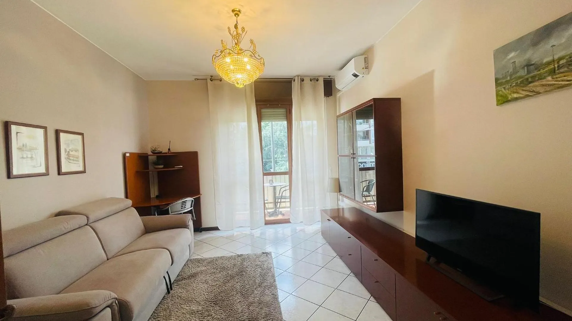 Ss Villa Milaan 0*,